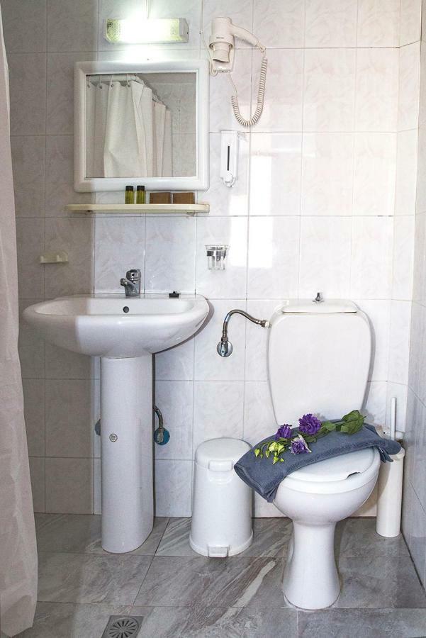 Talos Aparthotel Ханя Екстериор снимка